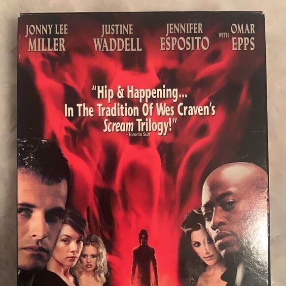 Dracula Movies VHS Bundle of 2 - Picture 4 of 6